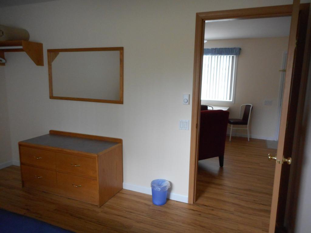 Blue River Motel ภายนอก รูปภาพ